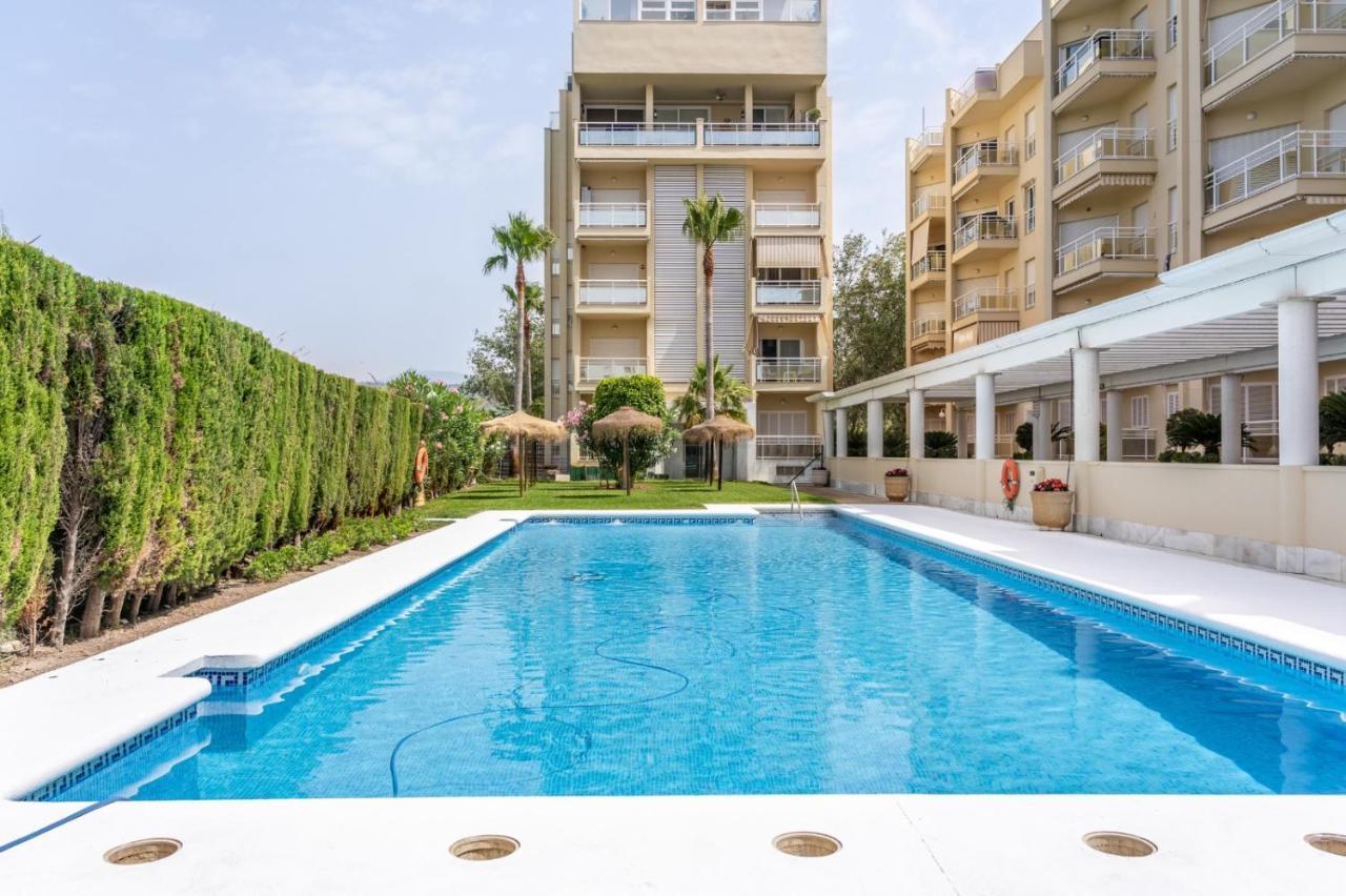 Lujo Frente Al Mar. Luxury On The Beachfront. โมตริล ภายนอก รูปภาพ