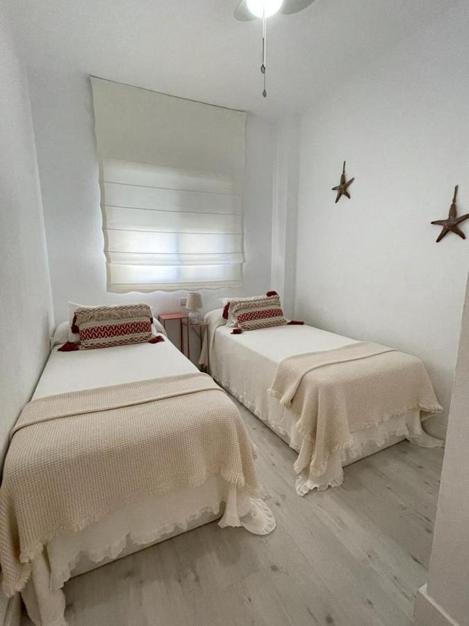 Lujo Frente Al Mar. Luxury On The Beachfront. โมตริล ภายนอก รูปภาพ